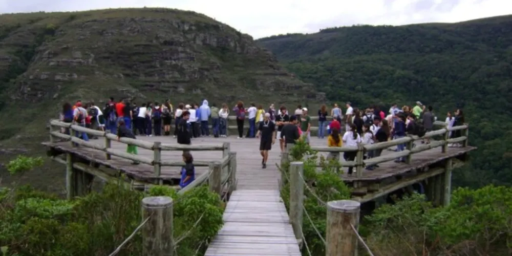 Secretaria do Desenvolvimento Sustentável e Turismo busca parceria com a iniciativa privada. O parque localizado em Tibagi abriga o sexto maior cânion do mundo