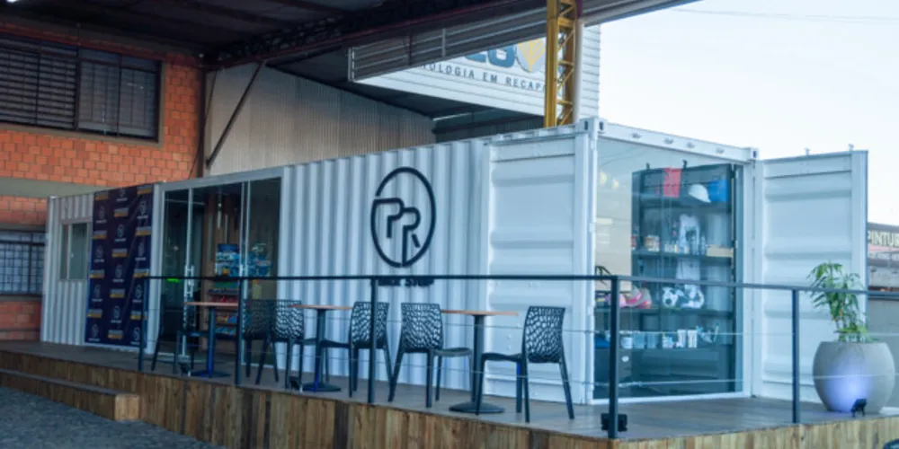 Novo espaço inaugurado nesta segunda-feira (16) é destinado ao atendimento dos caminhoneiros do Brasil