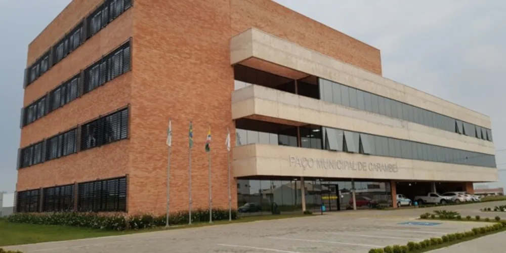 Documento assinado pela prefeita Elisangela Pedroso determina o fim do toque de recolher e outras medidas