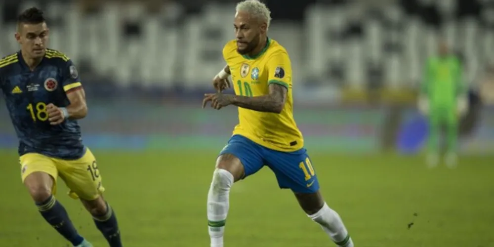 Imagem ilustrativa da imagem Com Neymar, Brasil entra em campo contra Colômbia