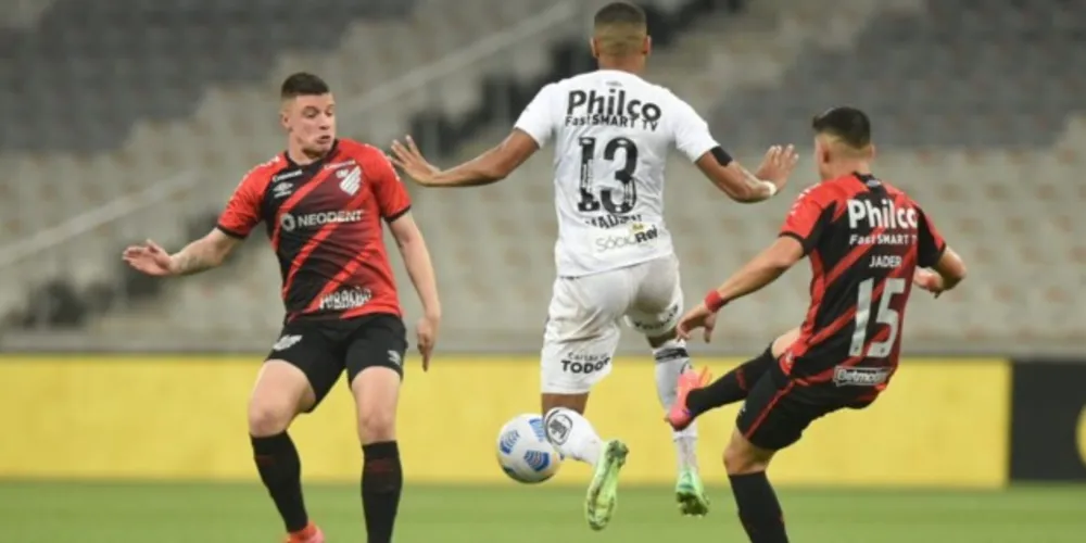 Atlético Mineiro e Fluminense fecham nesta quinta-feira os jogos de ida das quartas de final da Copa do Brasil