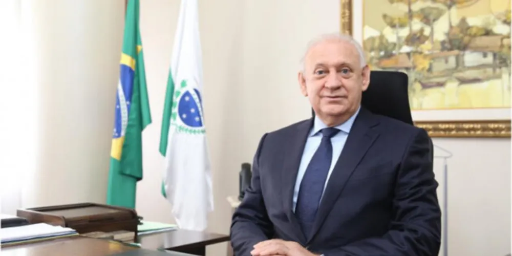 Presidente da Alep, Ademar Traiano (PSDB), é um dos autores do projeto de lei.