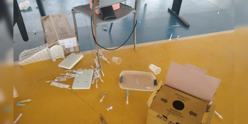 Ao todo foram destruídas 24 doses da Pfizer, 10 doses da Coronavac Butantan, seringas e insumos