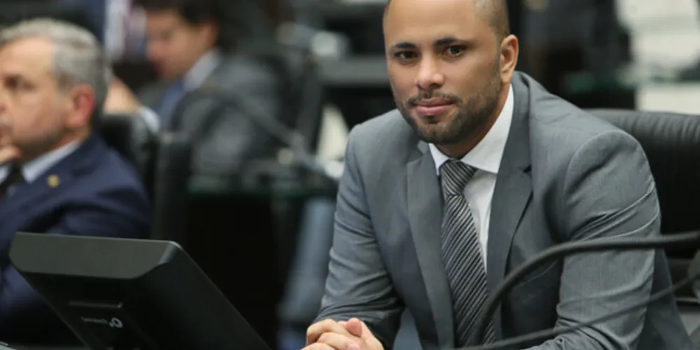 Deputado estadual do Paraná, Do Carmo (PSL).