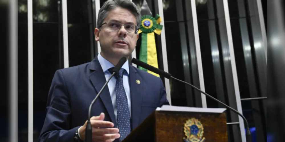 Senador pelo Cidadania, Alessandro Vieira.