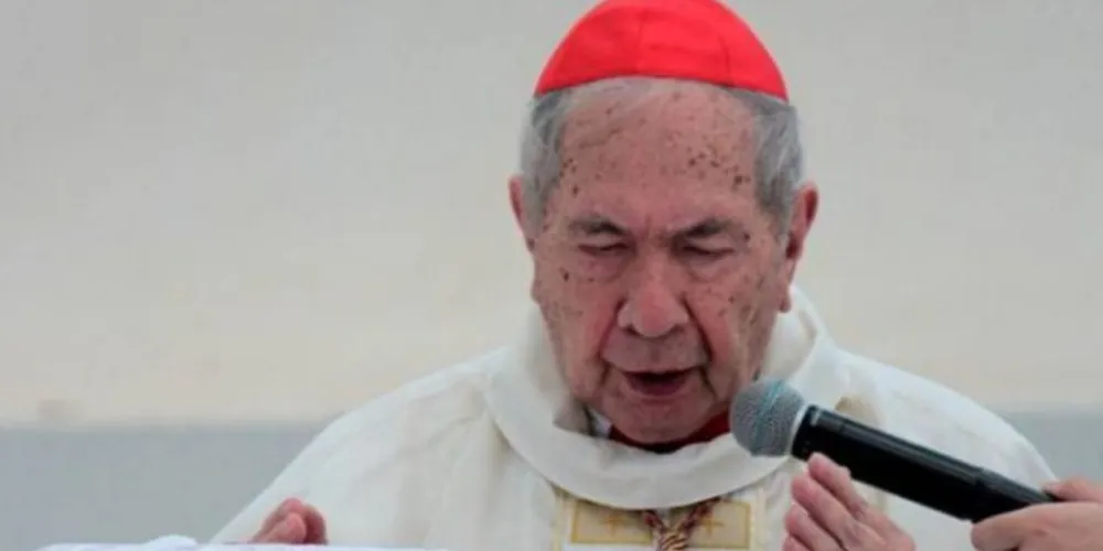 Dom José Freire Falcão tinha 95 anos.