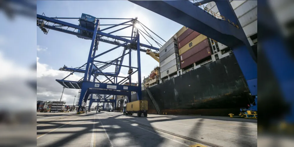 Em agosto, as exportações de soja chegaram a US$ 389 milhões, 33% do que foi vendido para fora do país pelo estado