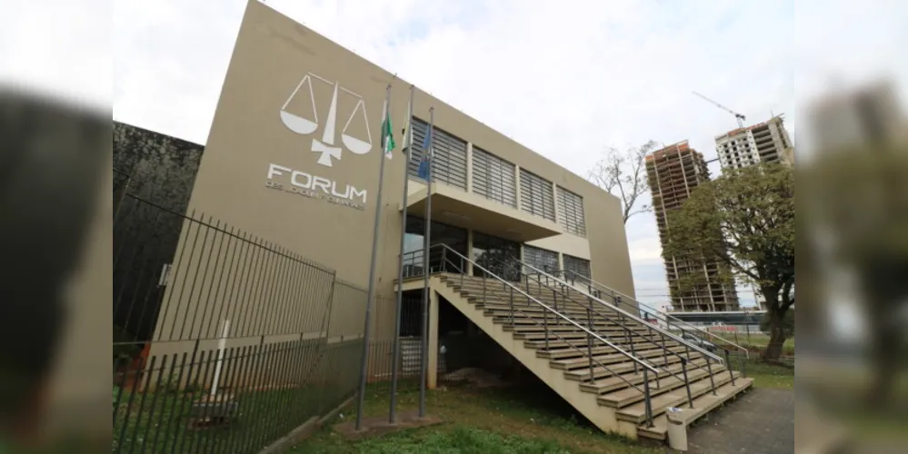 Sessão do Tribunal do Júri aconteceu no Fórum de Ponta Grossa