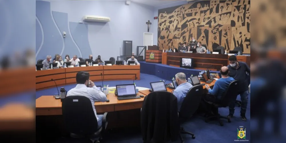 Votação do projeto de lei aconteceu na tarde desta quarta-feira (13).