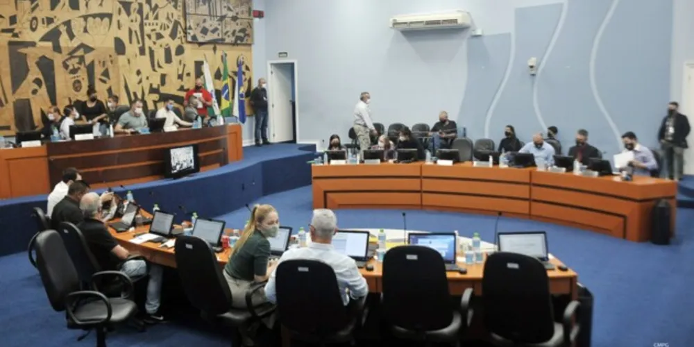 Projeto de lei foi aprovado pelos vereadores nesta quarta-feira (6).