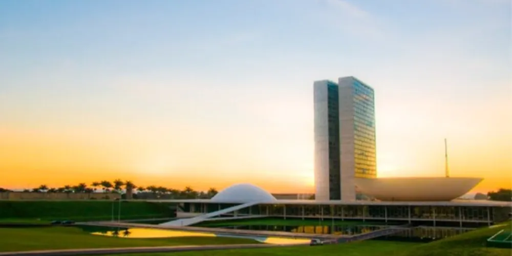 Câmara dos Deputados aprovou a PEC 125/11 na última terça-feira (17).