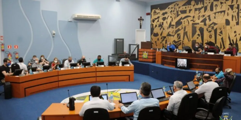 Votação aconteceu no Plenário do Poder Legislativo, nesta tarde de segunda-feira (30).