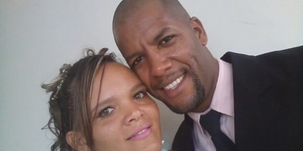 Os dois foram mortos enquanto estavam no local de trabalho, acompanhado do filho de um deles