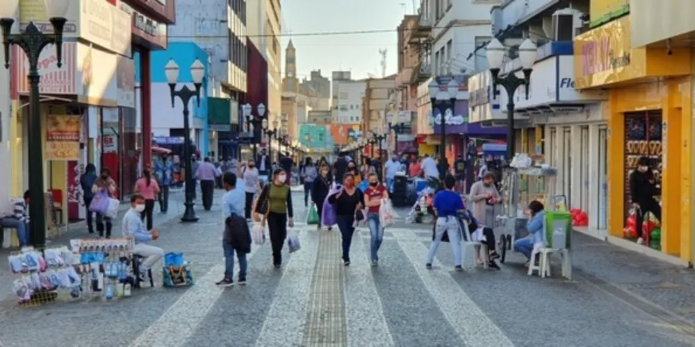 Atividades comerciais poderão ter 70% da capacidade máxima dos estabelecimentos.