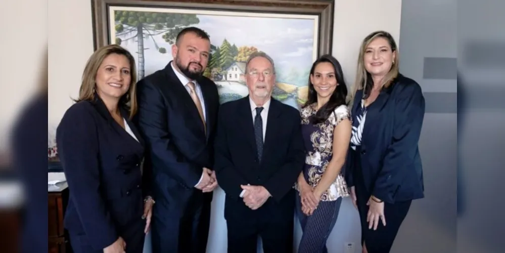 Representantes da chapa 'Advocatus' oficializaram a candidatura.