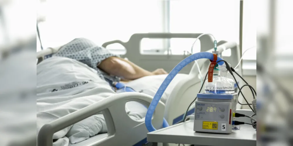 Saúde confirma mais 1.926 casos e 43 mortes pela Covid