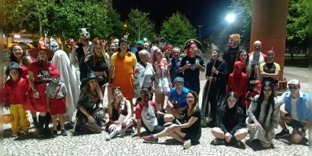 A 'HallowRun' contou com a participação de 35 atletas neste domingo