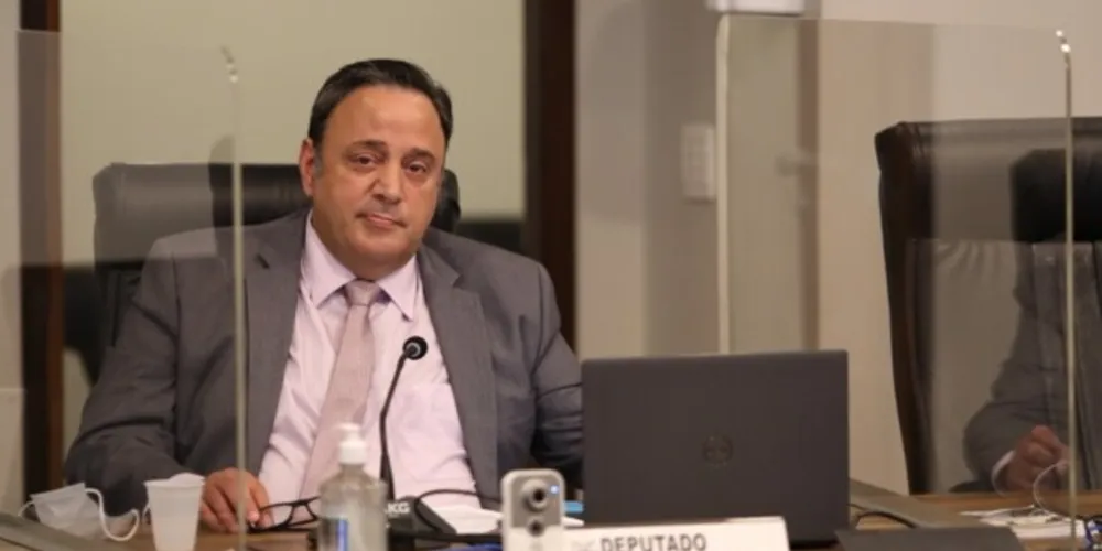 Deputado estadual do Paraná, Hussein Bakri (PSD).