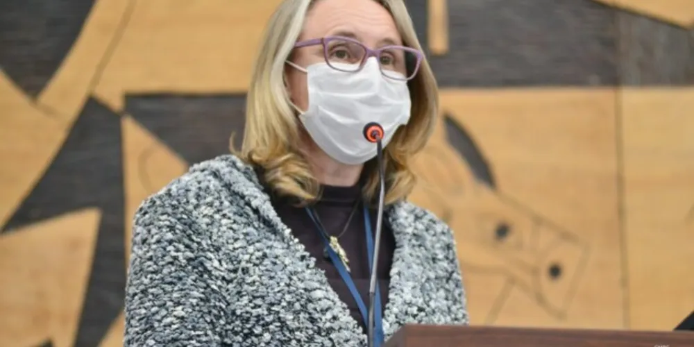 Vereadora da cidade de Ponta Grossa, Josiane Schade Kieras (PSOL).