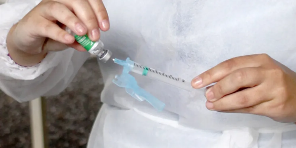 As doses que seriam aplicadas no Centro de Eventos foram transferidas para o Ginásio Oscar Pereira