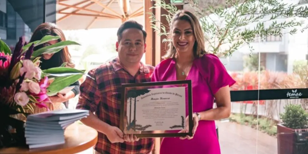 Colunista do Portal aRede recebe homenagem da deputada Mabel Canto (PSC)