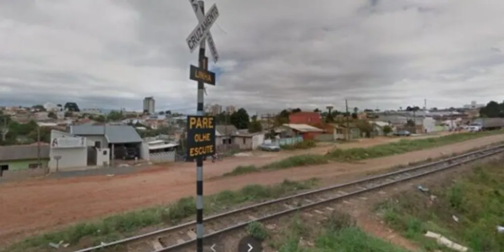 A audiência pública é para ouvir moradores que residem às margens da ferrovia que corta a cidade
