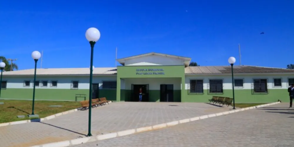 Fórum de debates reúne 11 municípios dos Campos Gerais para debater o desenvolvimento educacional do país, tendo em vista o próximo Plano Nacional de Educação