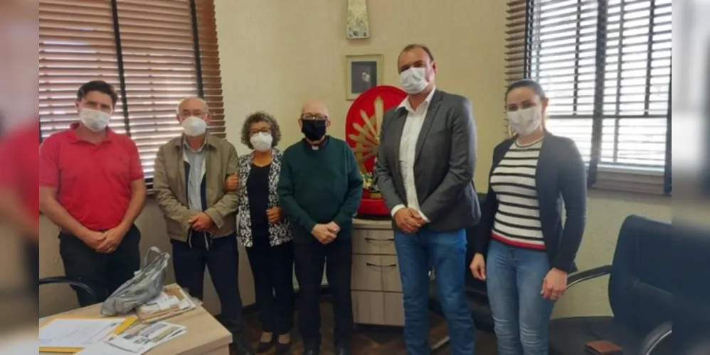 A instalação do novo atrativo foi tema de uma reunião entre o prefeito Lula Thomaz (PSD) e o Bispo Dom Sergio Arthur Braschi