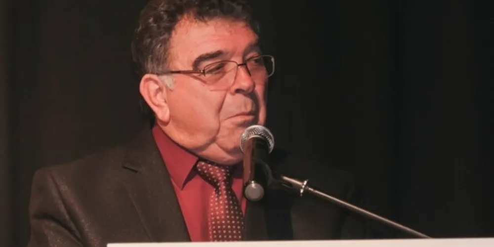 Gestor municipal anunciou a saída do partido em reunião com o presidente da sigla