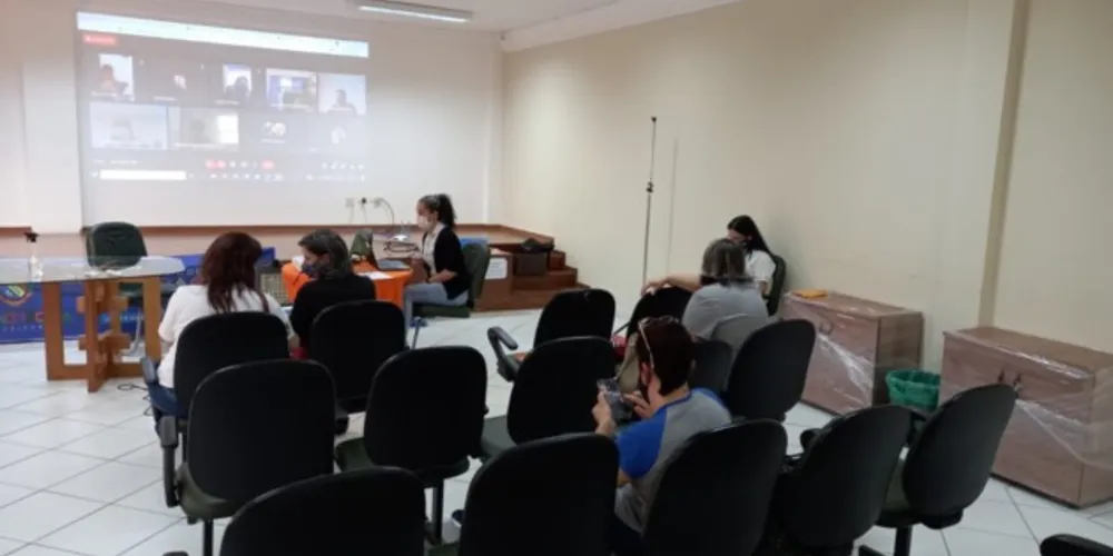 Decisão foi tomada pelo Comitê de Retorno às Aulas a partir da nova resolução emitida pela secretaria estadual de saúde