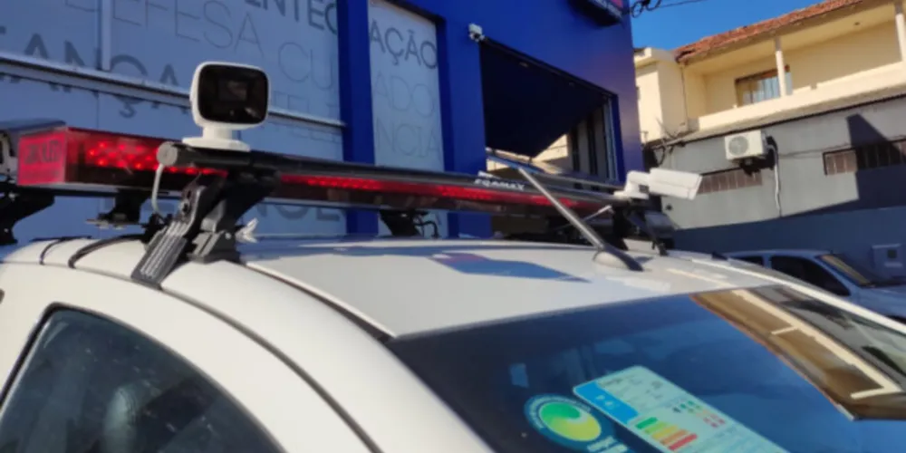 Câmeras de alta tecnologia permitem reconhecimento de modelos e placas de veículos com irregularidades