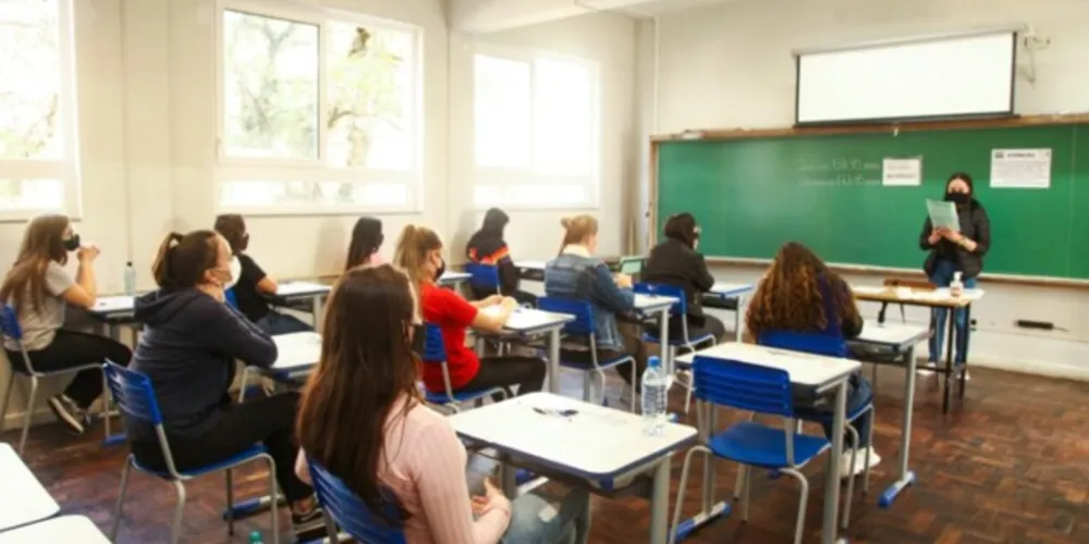 Pela primeira vez, candidatos a vagas para os cursos ofertados pela Universidade realizarão prova em um único dia.