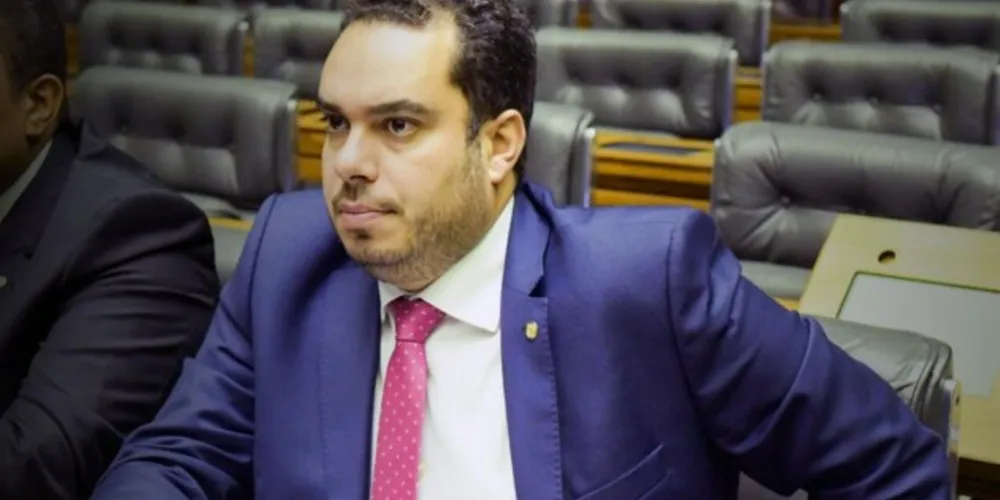 Deputado federal Paulo Eduardo Martins (PSC) votou contra a PEC dos Precatórios.
