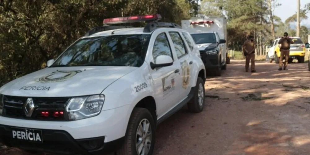 Socorristas prestaram atendimento à ocorrência, na estrada do Ribeirão, na Lagoa dos Pintos em Itaiacoca.