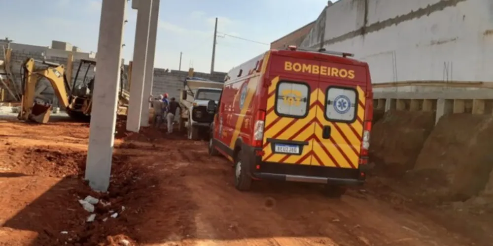 Equipes de socorro foram acionadas na tarde desta segunda-feira (6)