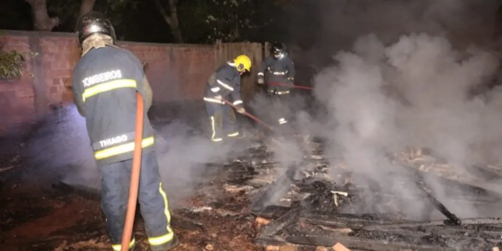 Corpo de Bombeiros de PG foi acionado para atender um chamado no Jardim Pontagrossense 