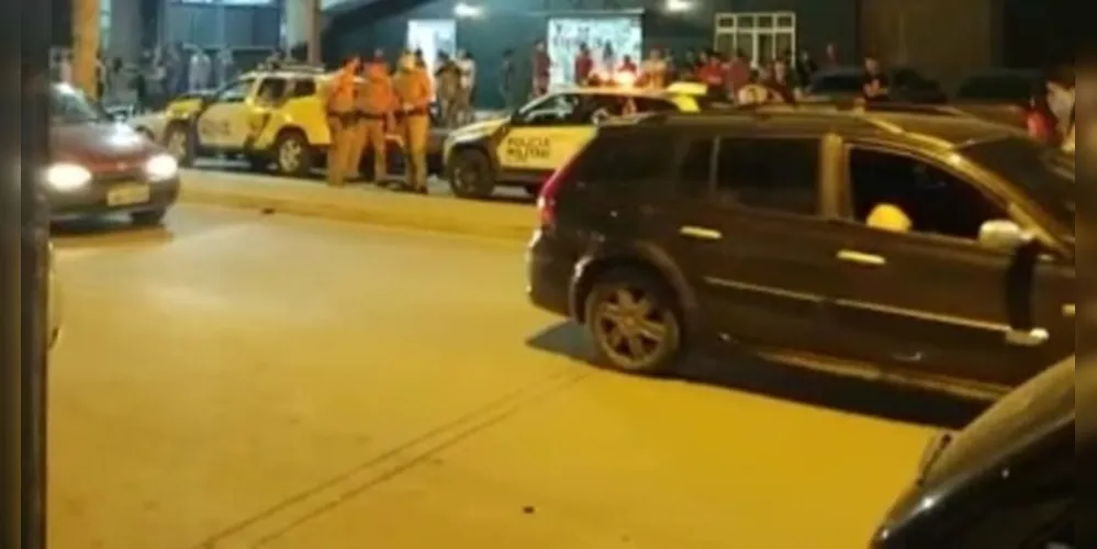 Confusão reuniu mais de 50 pessoas, em Imbituva