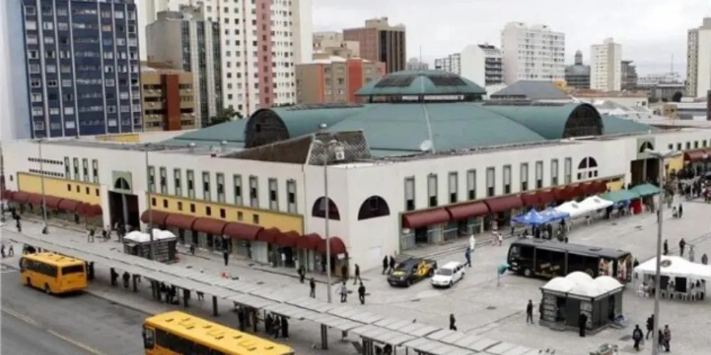 Equipamento suspeito foi localizado na região central de Curitiba