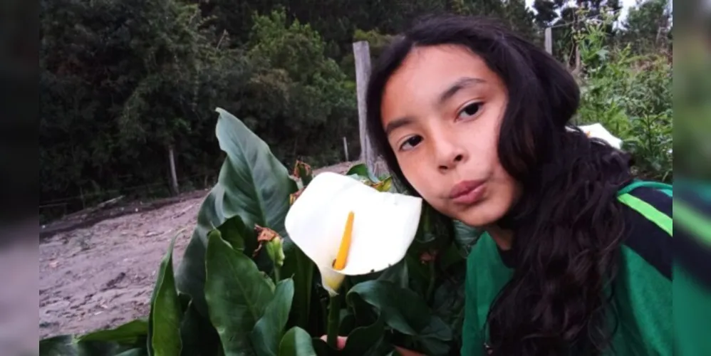 Alunos registraram momentos de contato com as flores