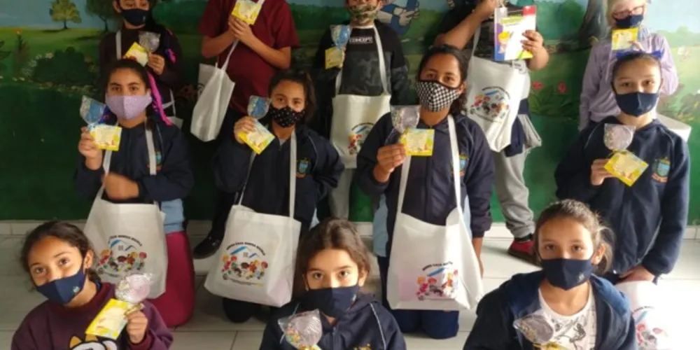 Crianças puderam se divertir no seu dia