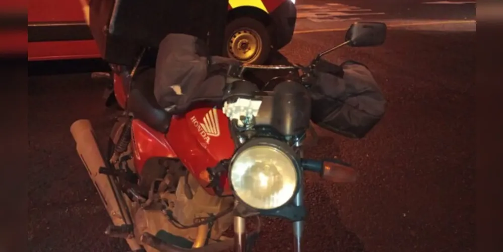Batida ocorreu na esquina entre as ruas Afondo Celso e Professor Brunning