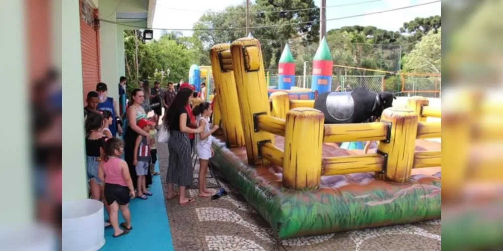 Evento é relativo á tradicional festa de dias das crianças do clube.