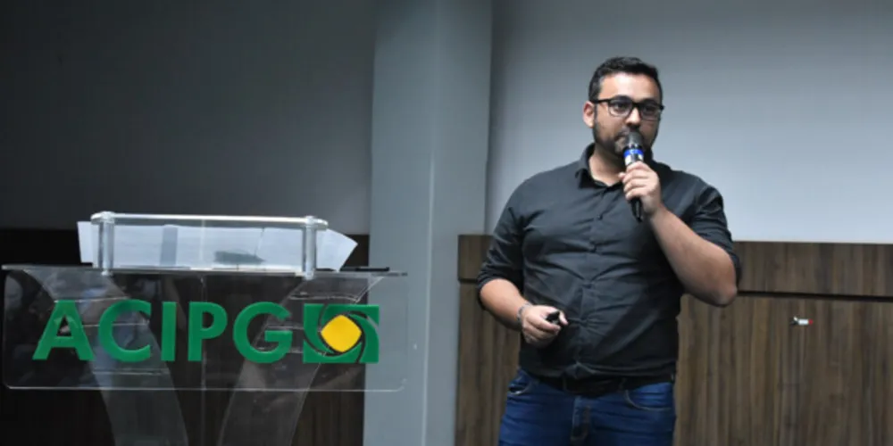 O potencial turístico do parque foi apresentado no evento pelo secretário de turismo da prefeitura de Tibagi, Rhamon Rangel Cottar