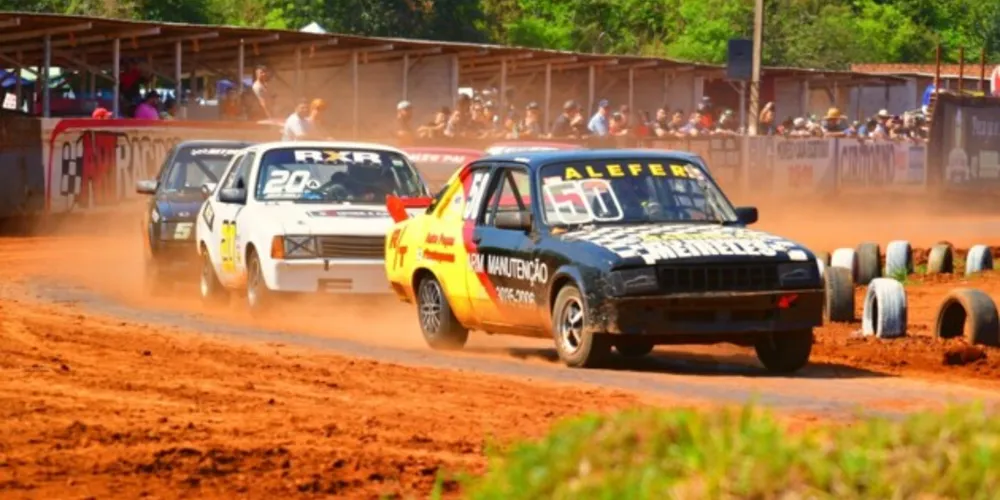 A etapa conta com a participação de mais de 90 carros e a possibilidade de receber público, com até 2.500 pessoas.