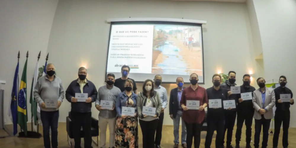 No evento, a Abrasel Campos Gerais também foi apresentada oficialmente