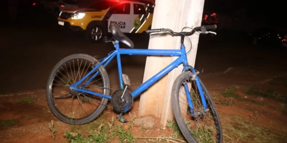 O adolescente de 13 anos ficou sem freio e foi atingido por um carro