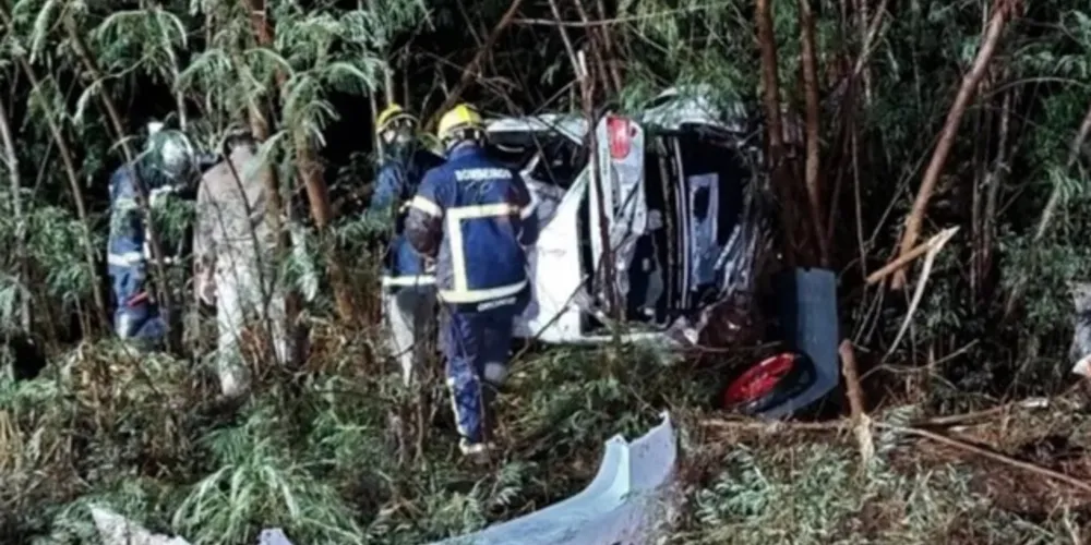 R. R. G., de 33 anos, conduzia uma BMW, com placas de Marialva, e seguia sentido Maringá