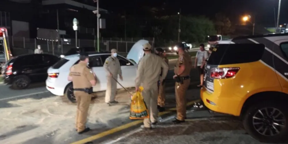 Grave acidente aconteceu na poista centro/bairro da Avenida Visconde de Taunay