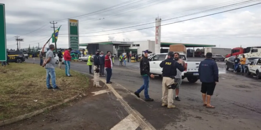 Rodovia do Café, em Ponta Grossa, concentra ponto de mobilização