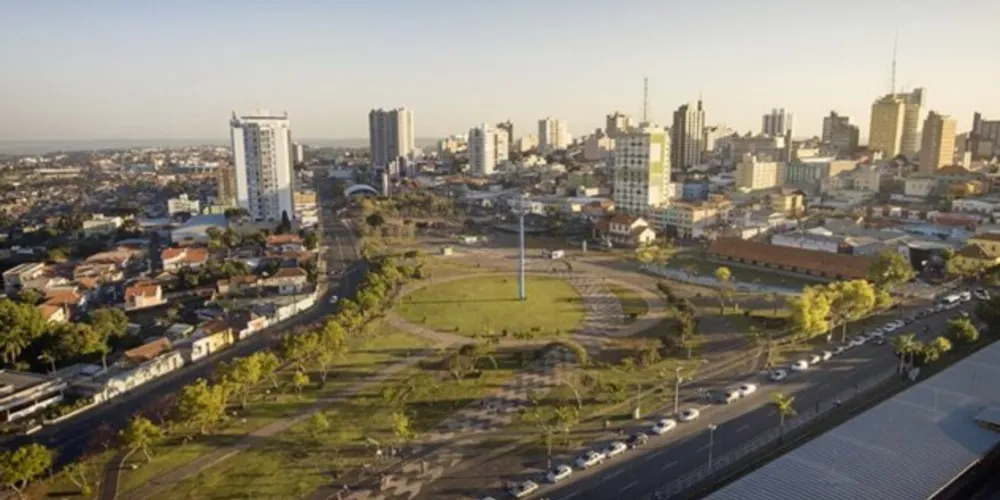 As máximas na cidade podem chegar até 33ºC.